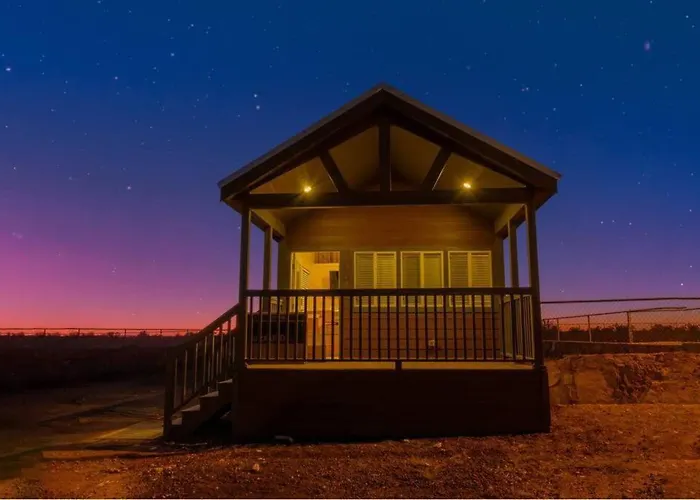 081 Tiny Home Nr Grand Canyon South Rim Sleeps 8