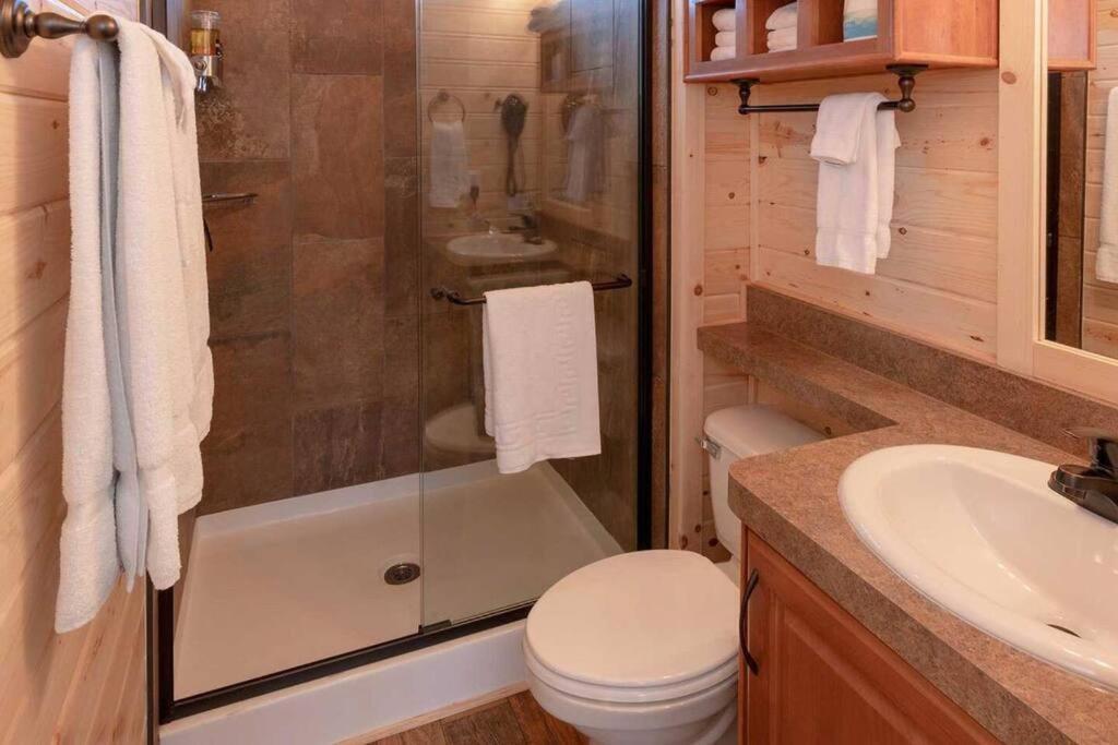 081 Tiny Nr Grand Canyon South Rim Sleeps 8 * Val