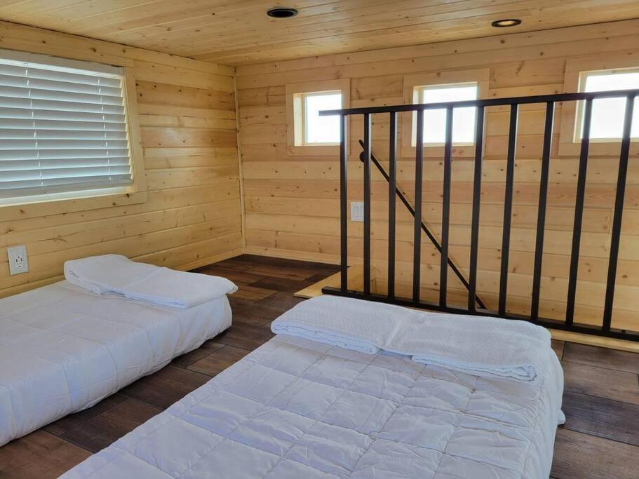081 Tiny Nr Grand Canyon South Rim Sleeps 8 *